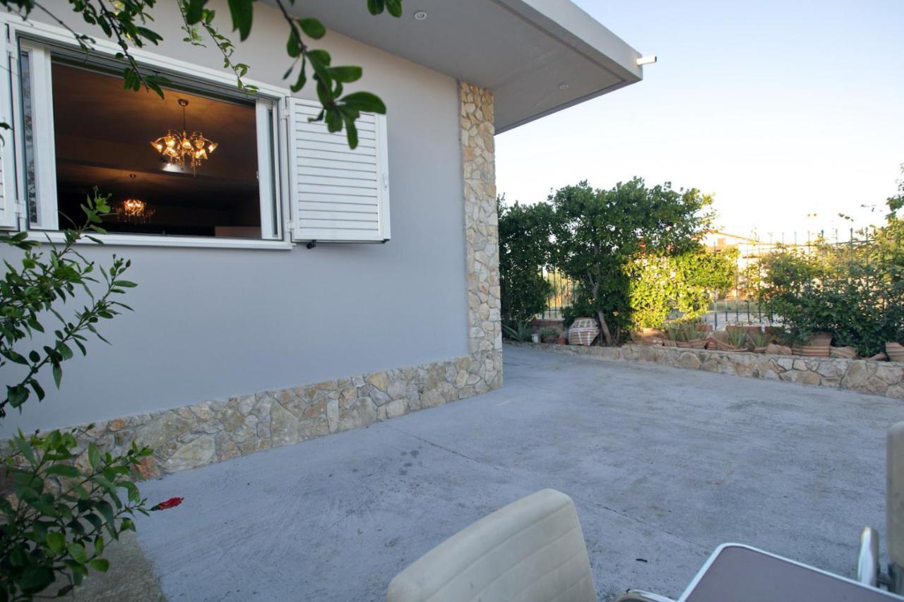 House With Sea Breeze-Anemelia Apartamento Náuplia Exterior foto